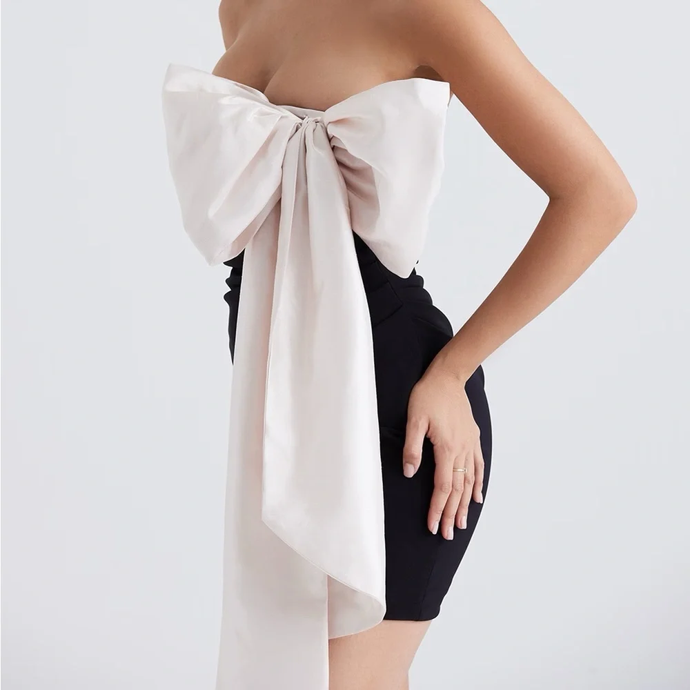 House of CB Jana Giant Bow Strapless Mini Cocktail Dress - Picture 6 of 14